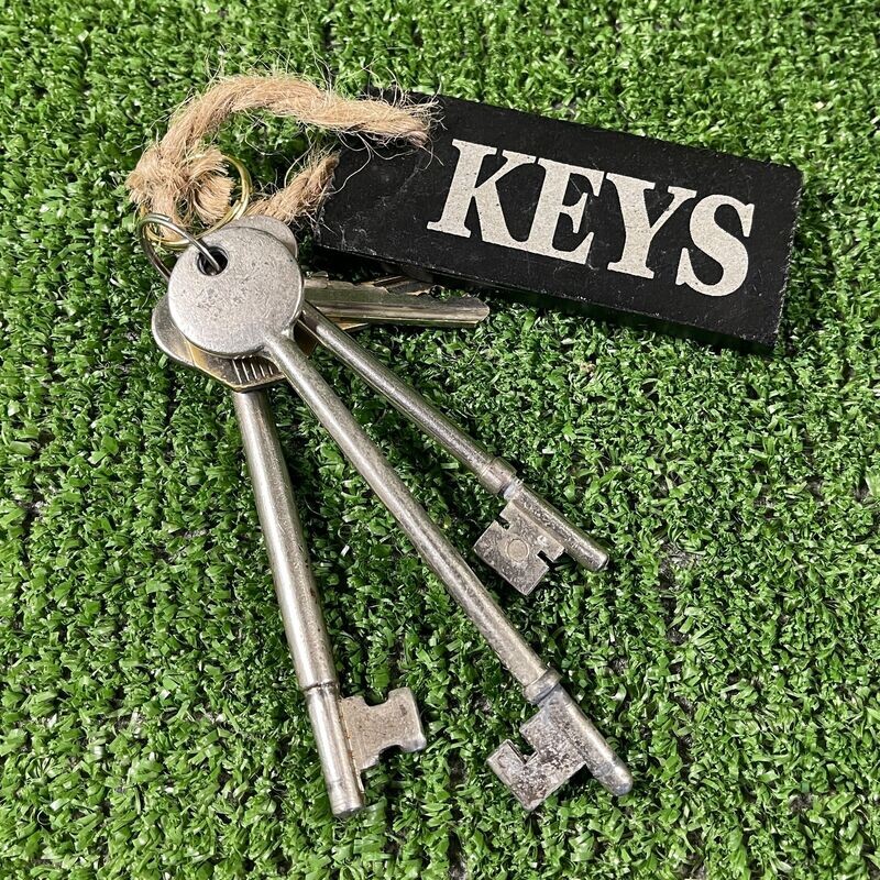 Slate Engraved Keys Keyring