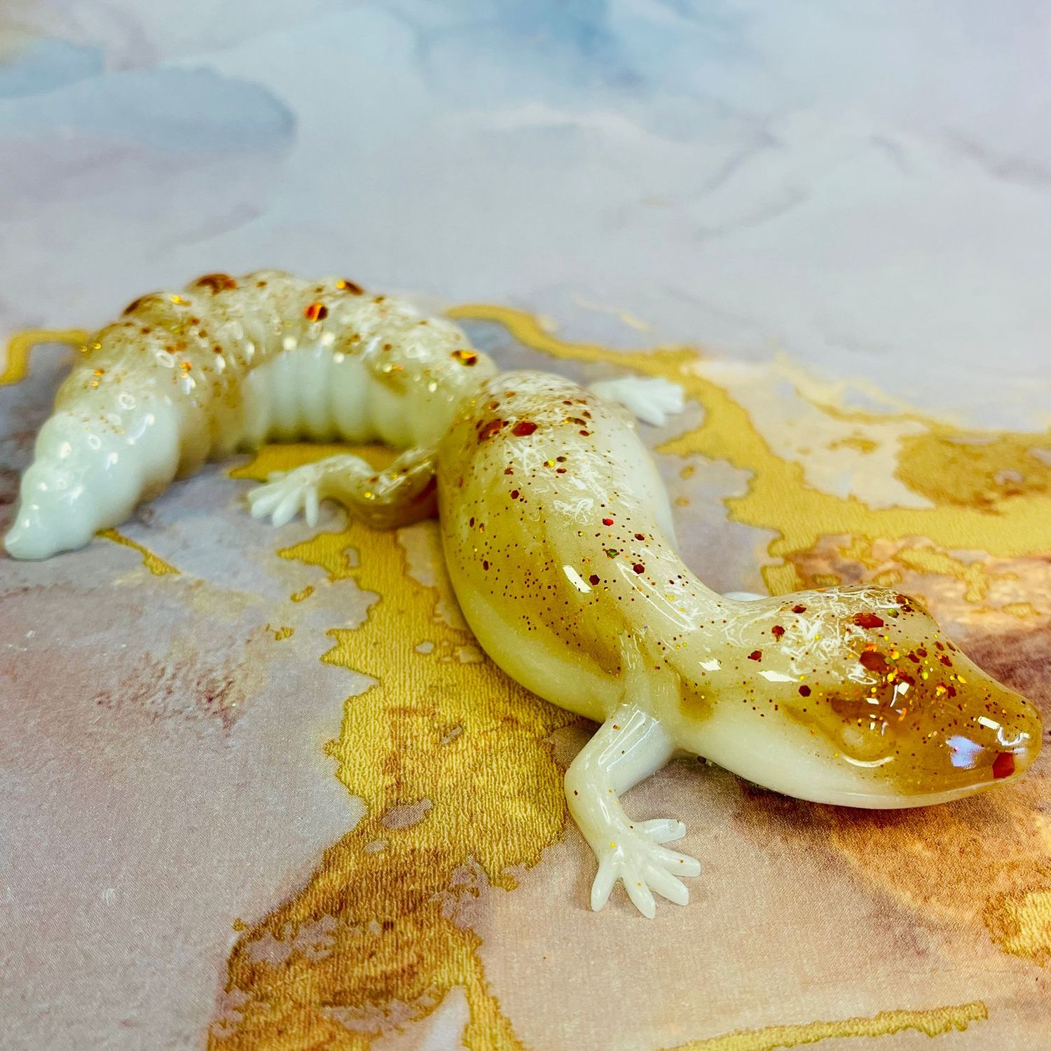 Gecko Lizard Reptile Lizard White/Gold Sparkling Model