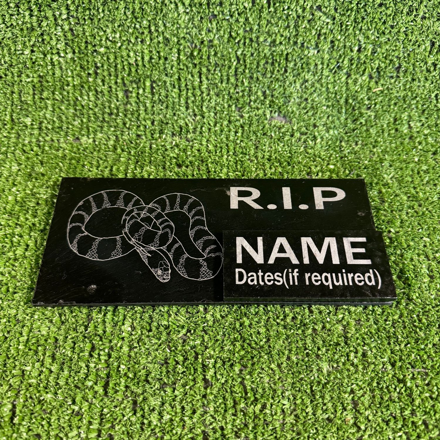 RIP Corn Snake Reptile Slate Grave Memorial Plaque.