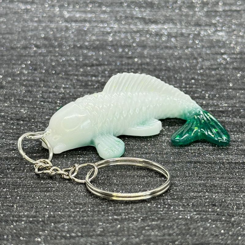 Koi Fish White / Green Keyring
