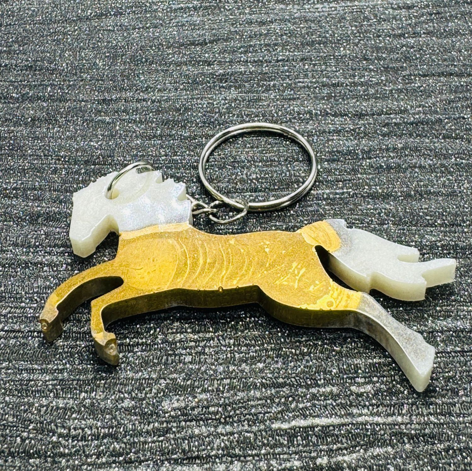 Horse Keyring Gold White