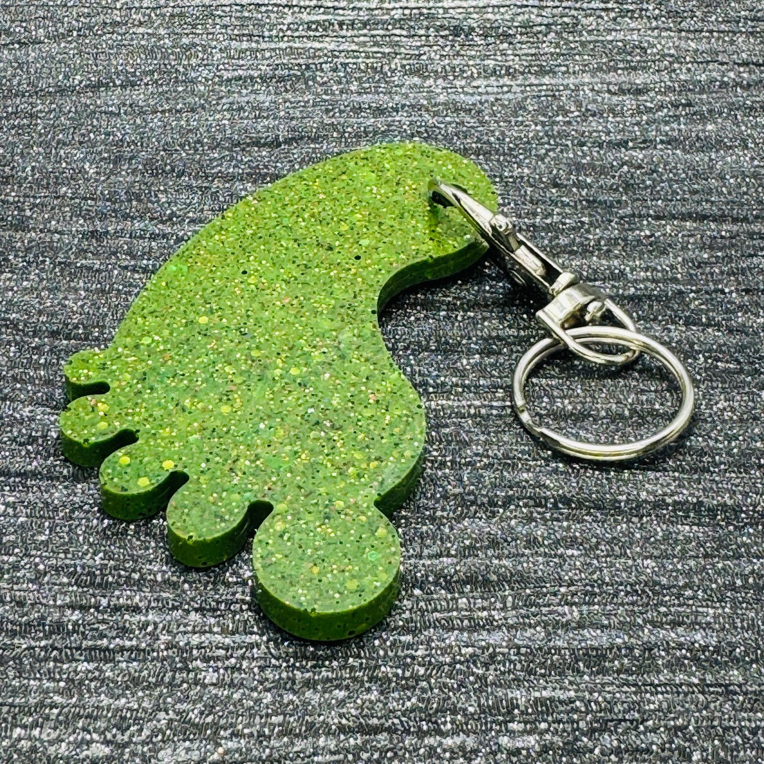 Green Sparkling Baby Foot Feet Keyring Gift
