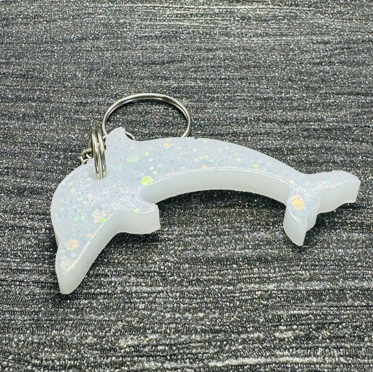 White Dolphin Keyring
