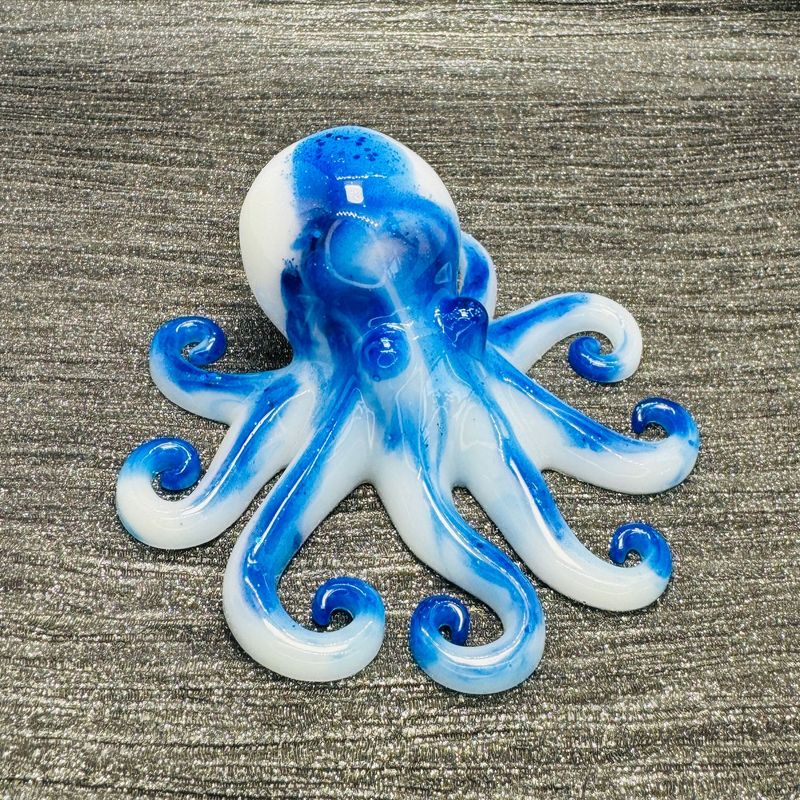 Octopus Resin Model Ocean Blue and White