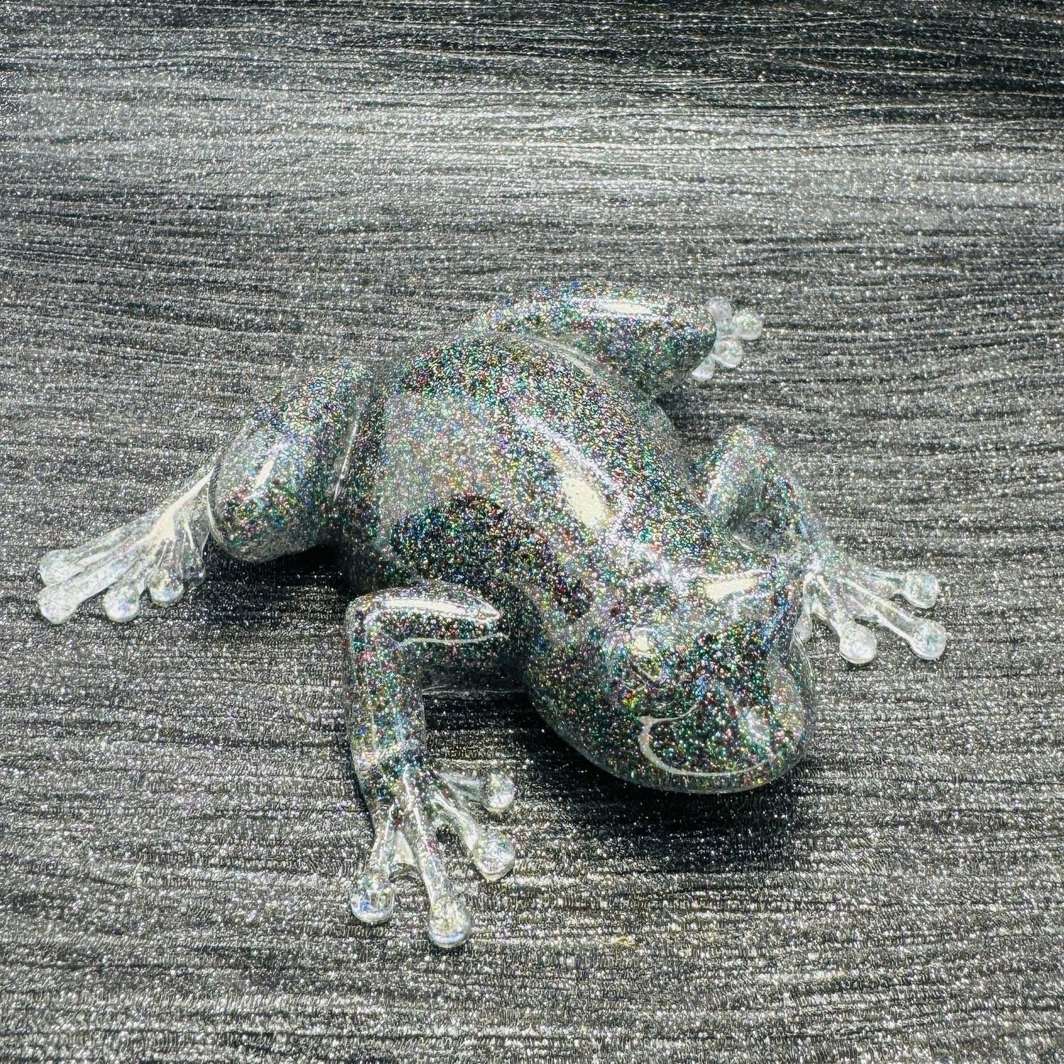 Clear/Sparkling Frog Ornament