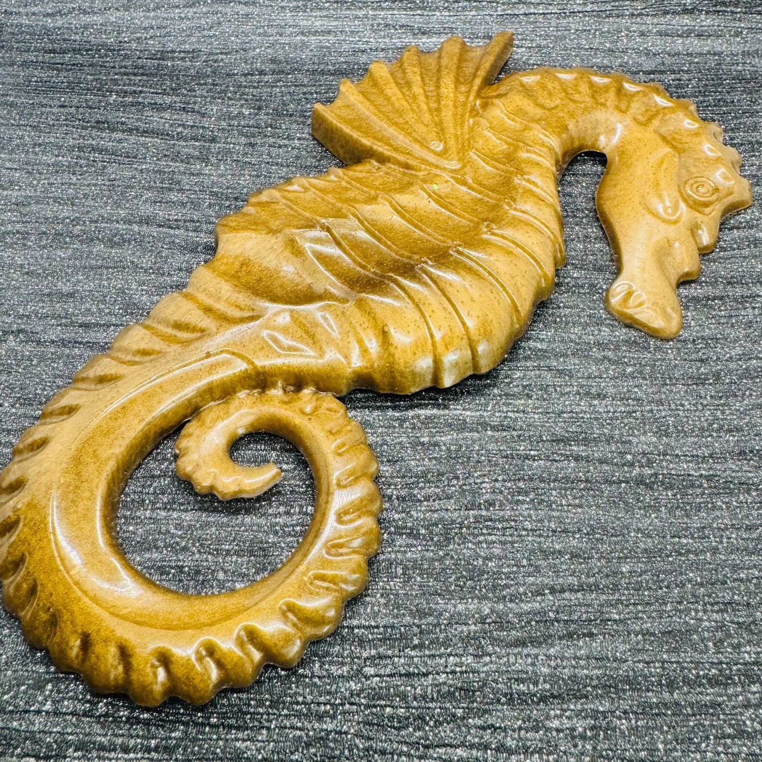 Sea horse Gold Bronze wall art Model