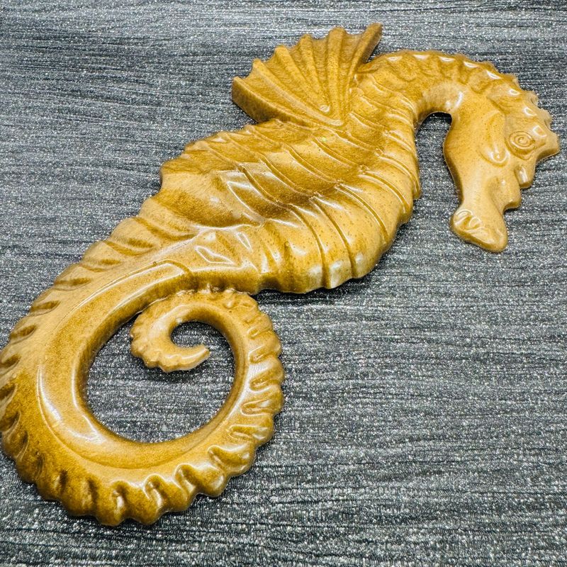 Sea horse Gold Bronze wall art Model