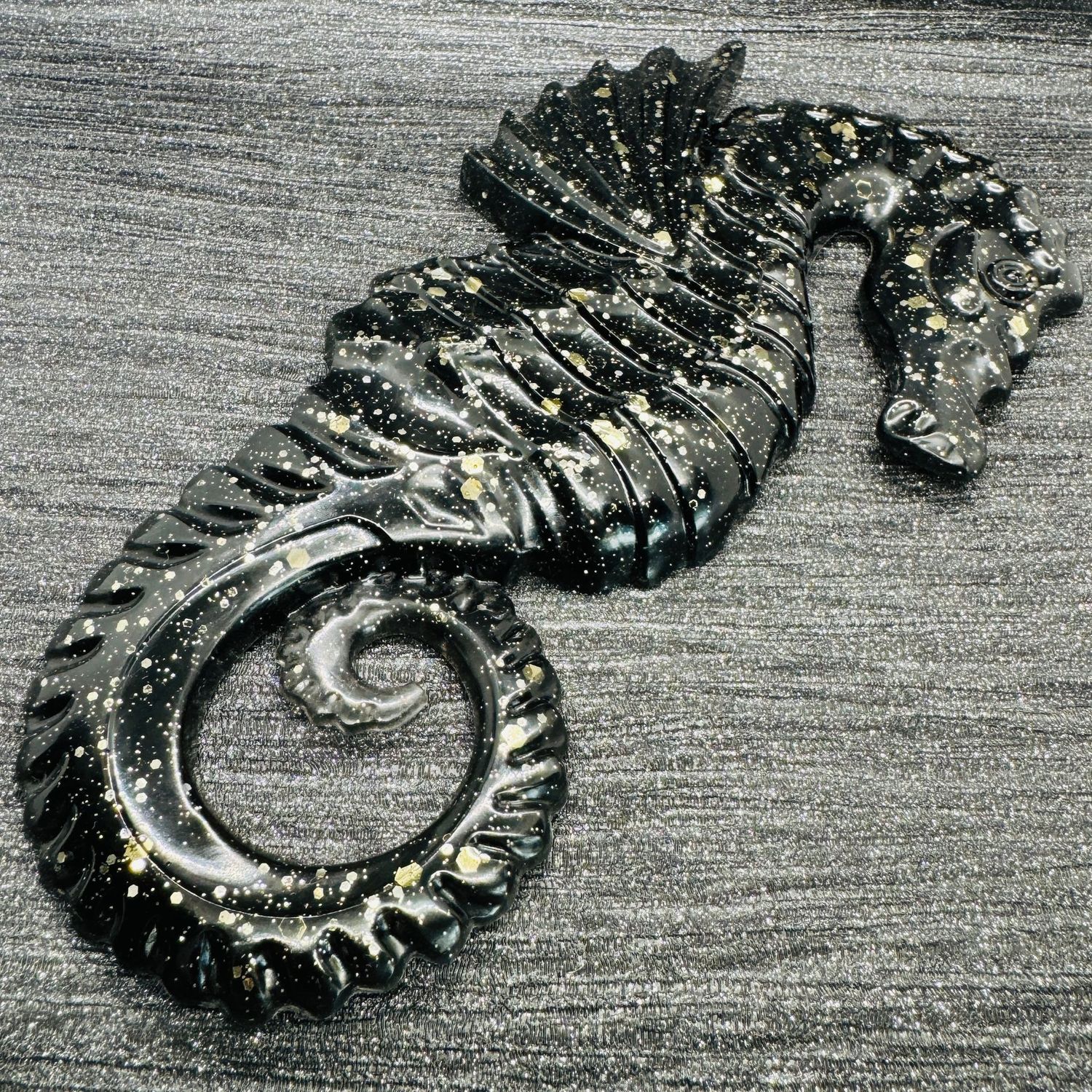 Sea horse Black and Gold wall art Model