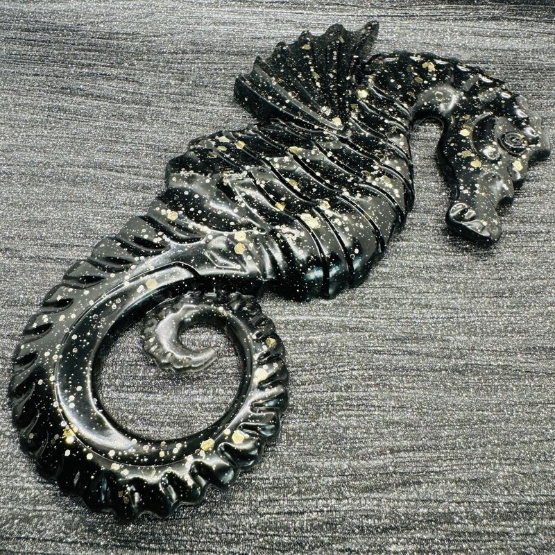 Sea horse Black and Gold wall art Model