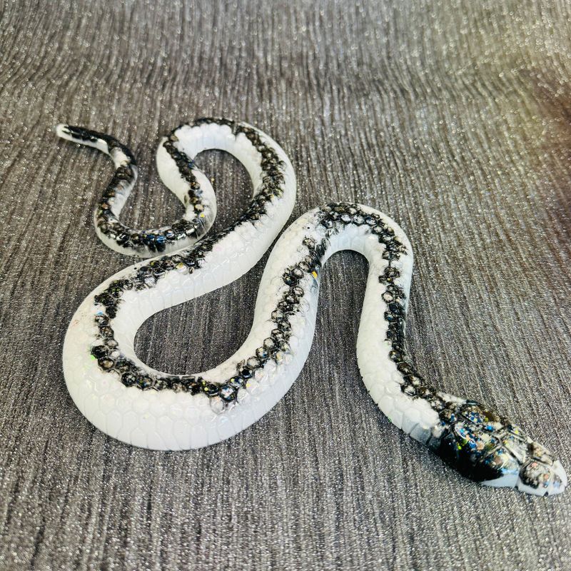 Black / White Sparkling Snake Epoxy Resin Reptile Model