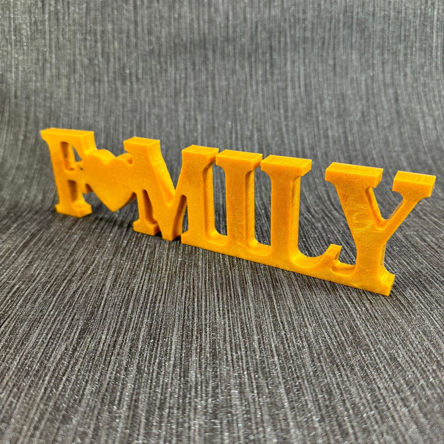 Family Resin Sign Golden
