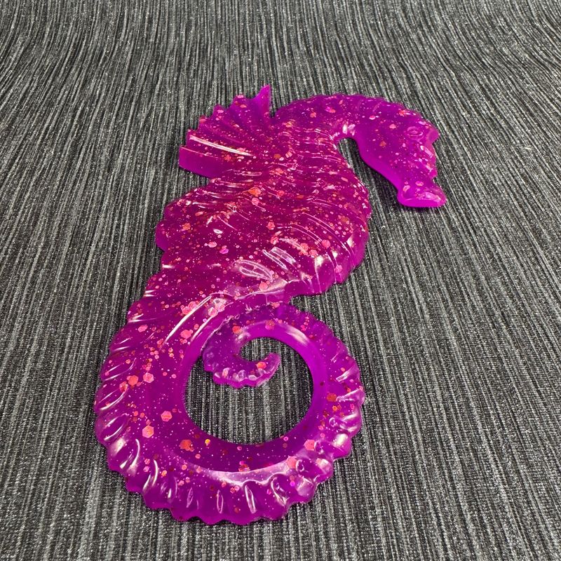 Sea horse Sparkling Purple wall art Model