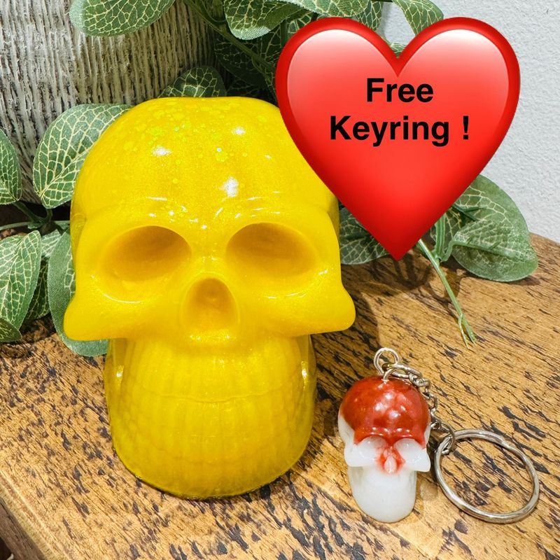 LARGE Yellow 3D Skull Decoration Model, paperweight or Bookend.