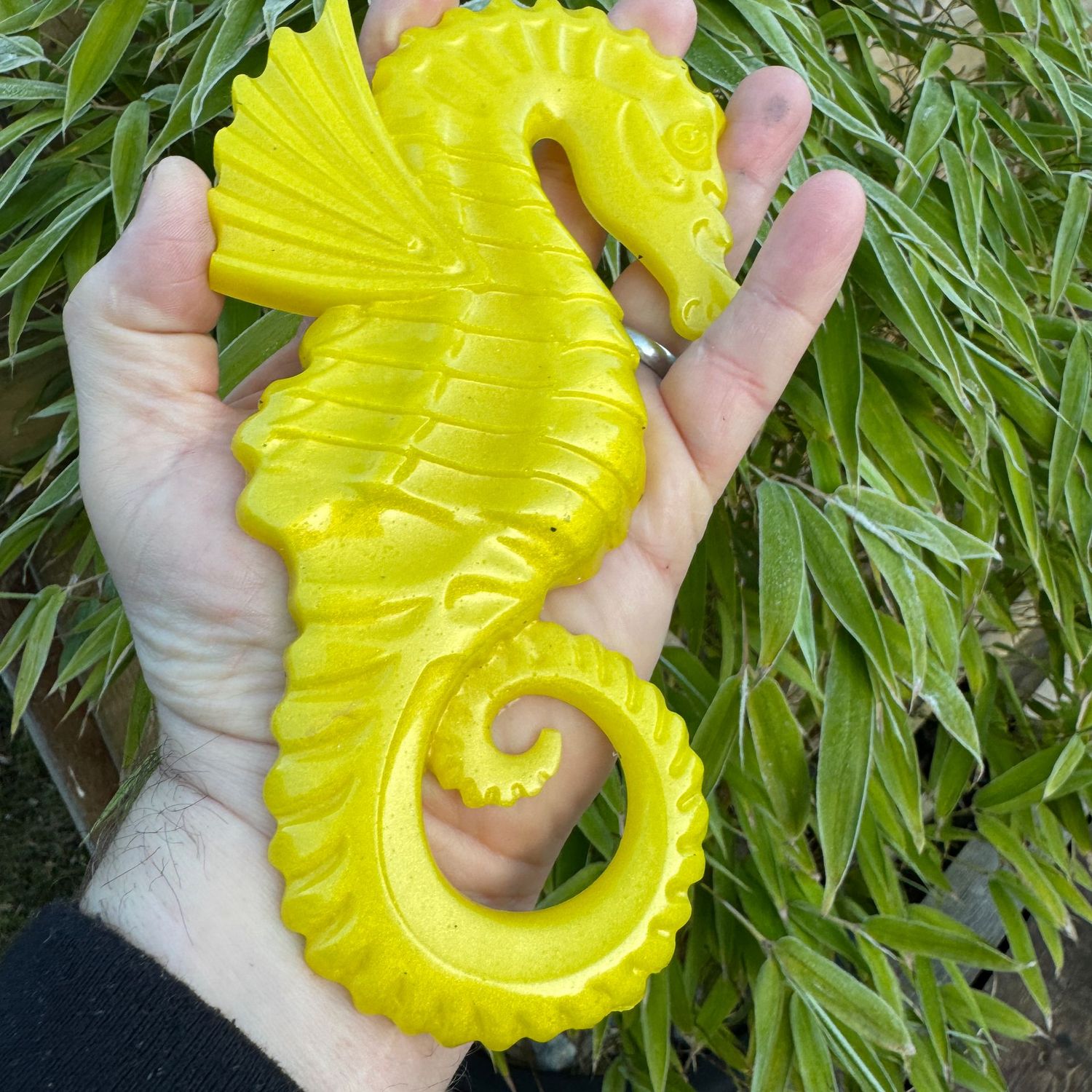 Sea horse Yellow wall art Model