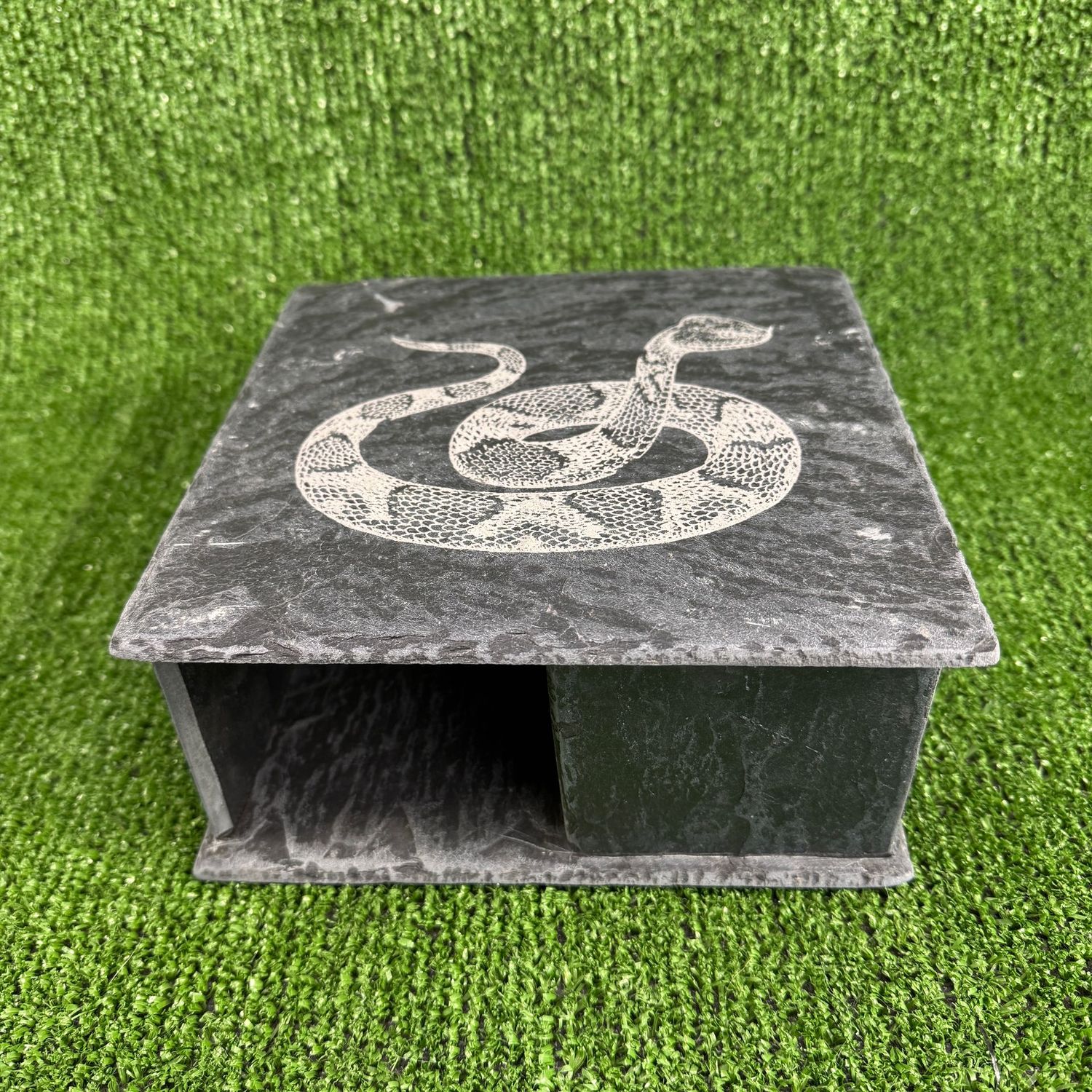 SNAKE 1 Reptile Slate Cave 9x20x20cm