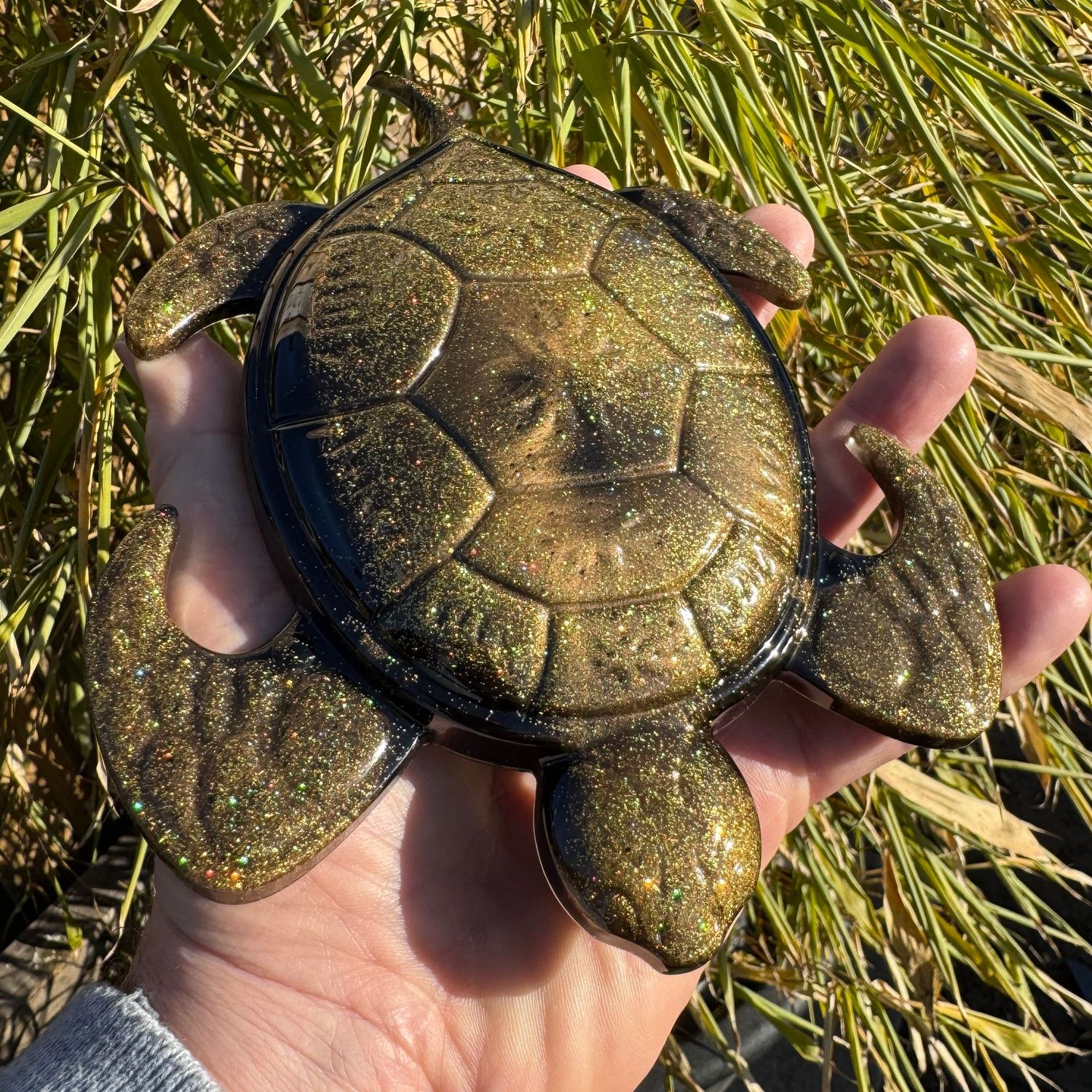 Turtle Black and Gold Colourful Resin Model Wall Art Turtle Black and Gold Colourful Resin Model Wall Art