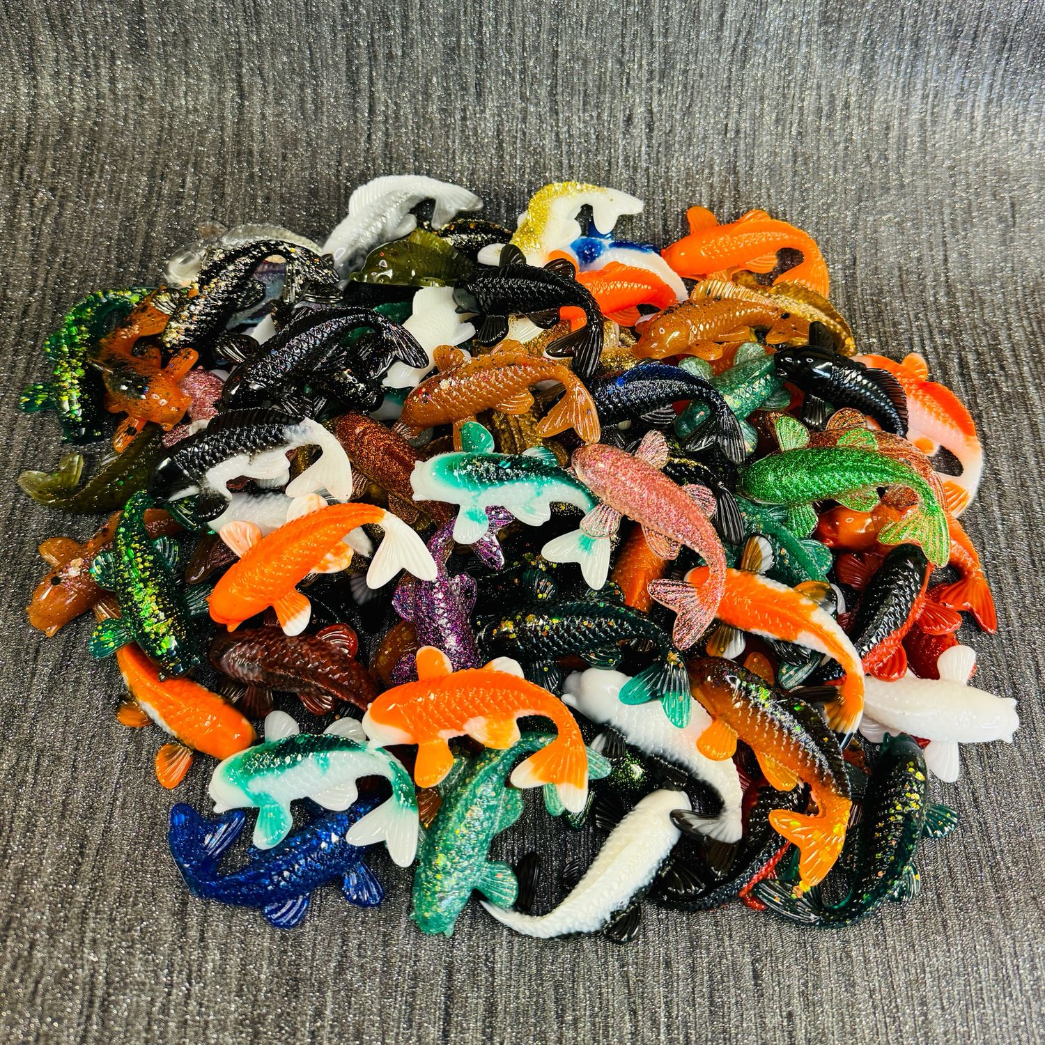 100 Mini Models 3D Fish Random Selection