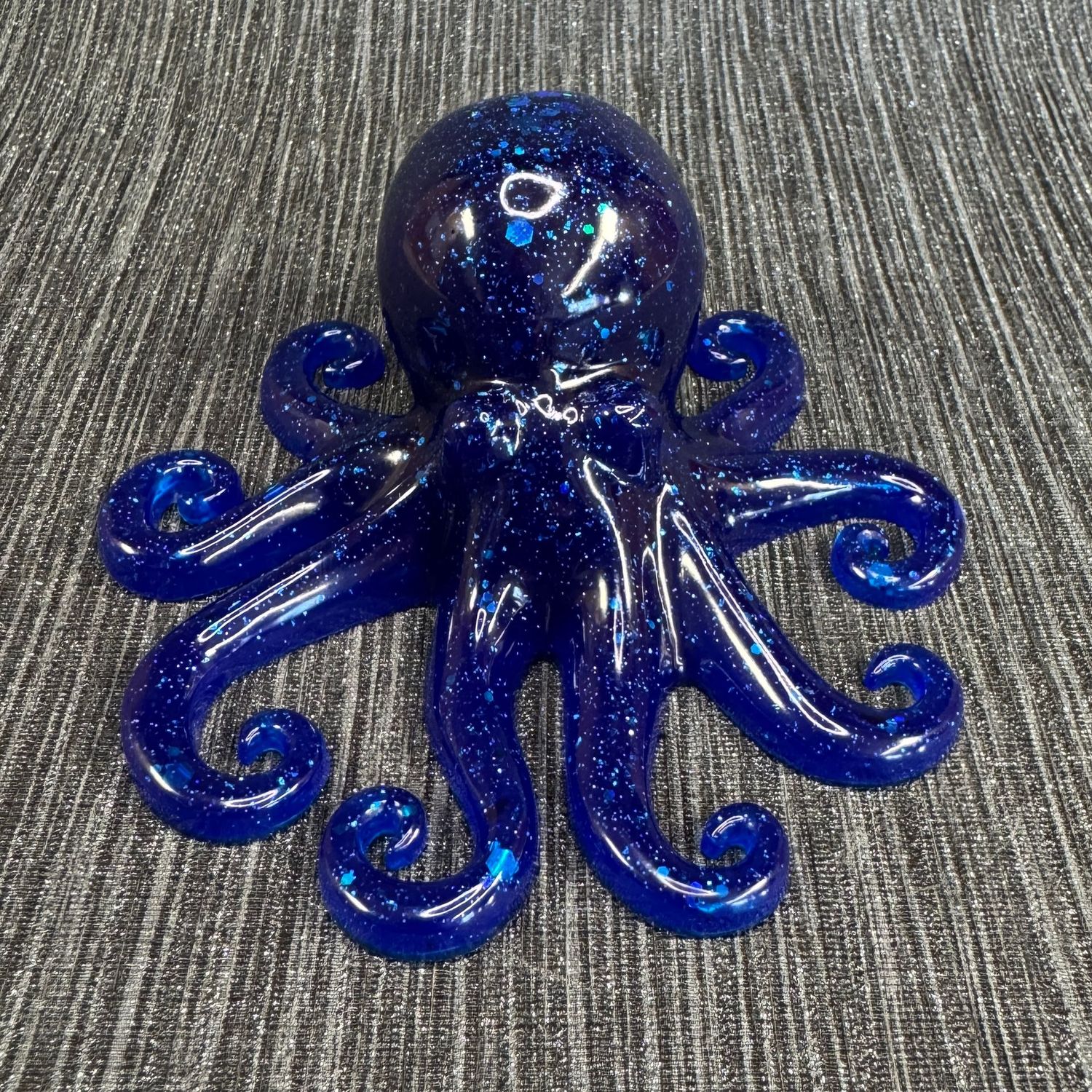Octopus Resin Model Sparkling Blue Octopus Resin Model Sparkling Blue