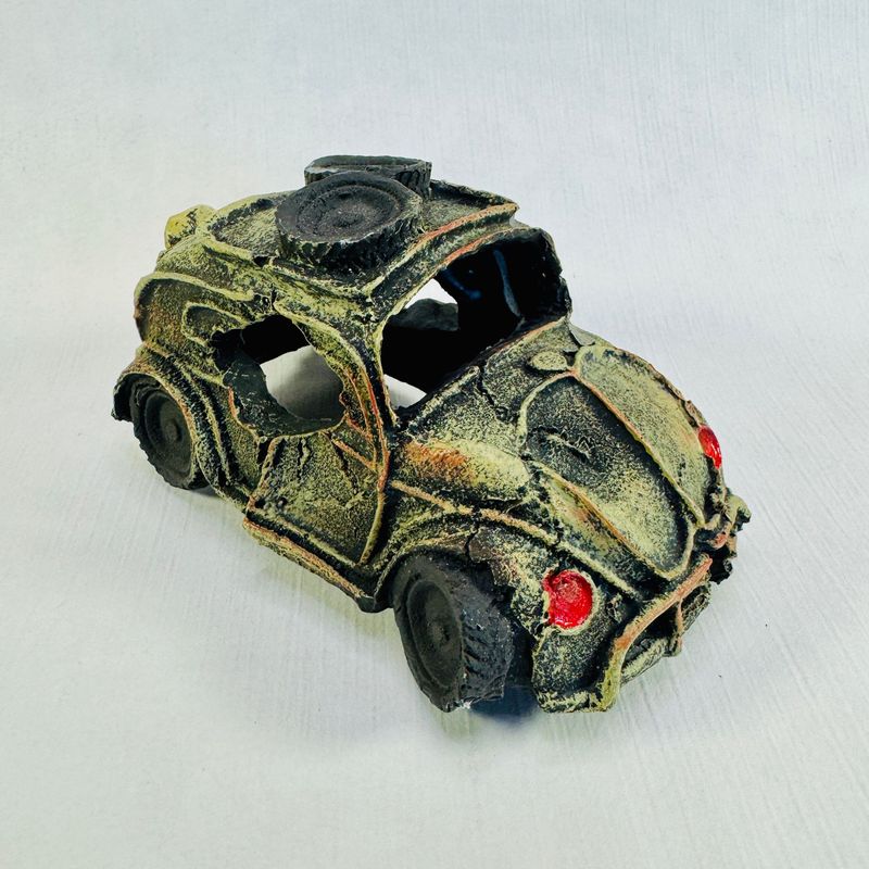Car Wreck Aquarium Ornament Resin Craft Hideout Cave