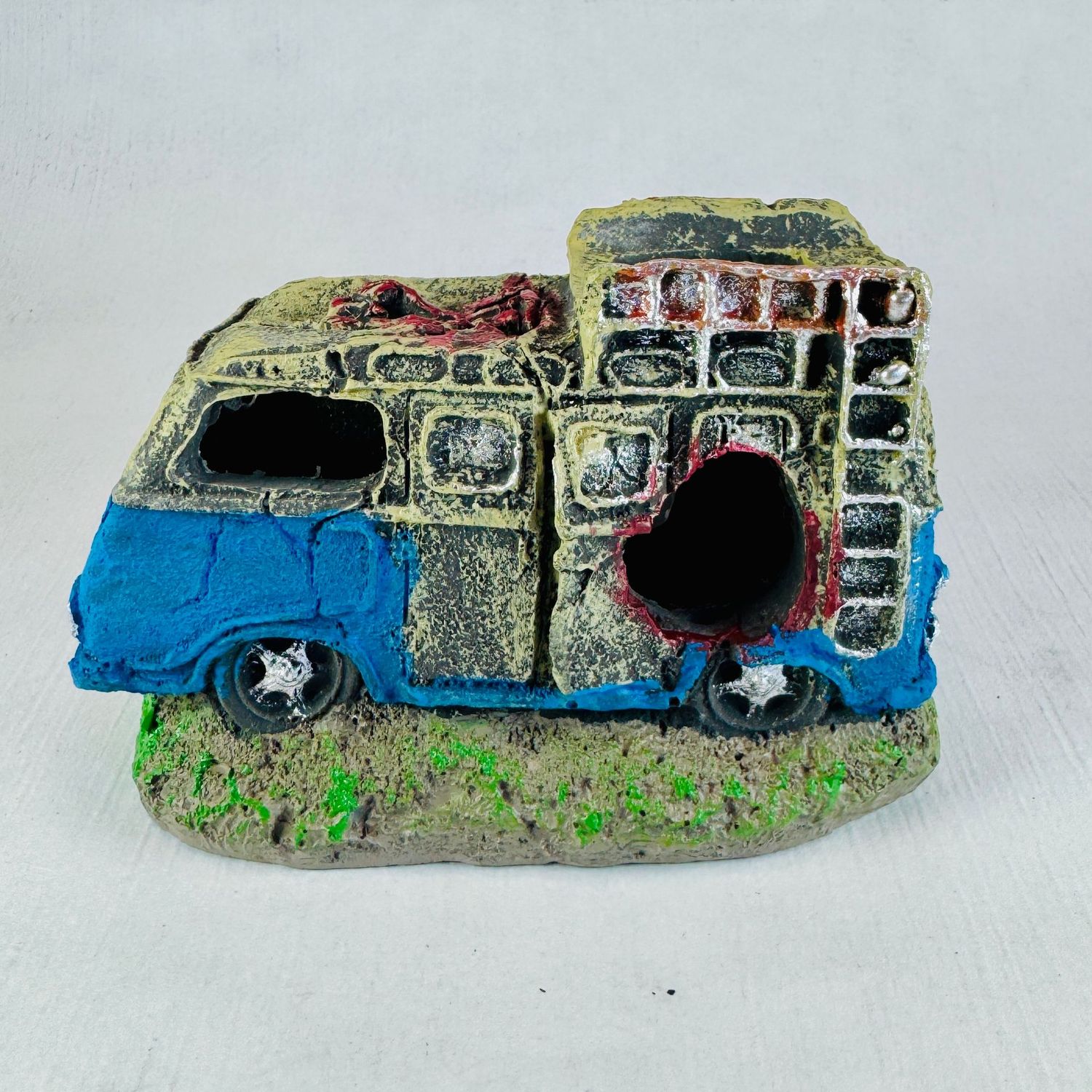 Small Minibus Aquarium Ornament Resin Cave