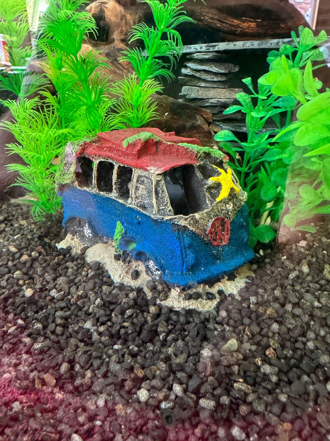 Small School Bus Aquarium Ornament Resin Cave Small School Bus Aquarium Ornament Resin Cave