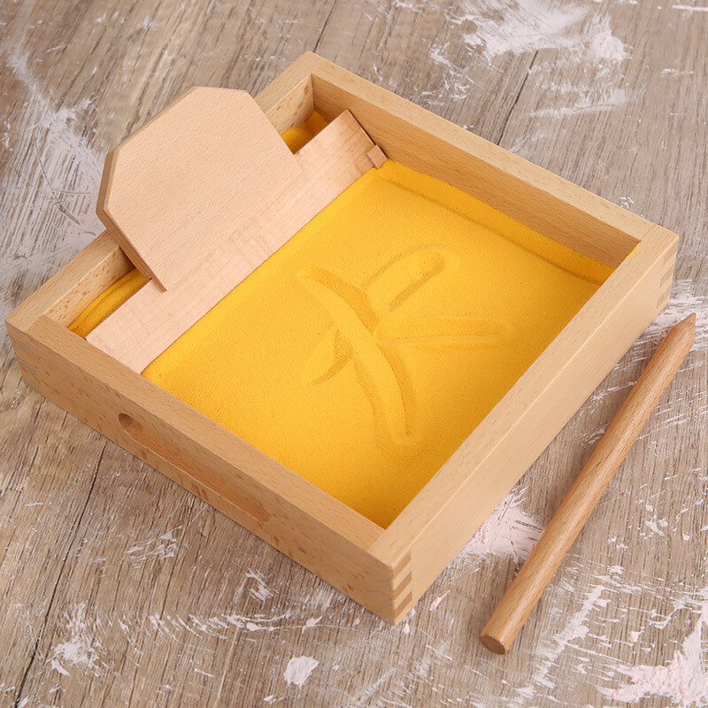 Caja de arena Montessori
