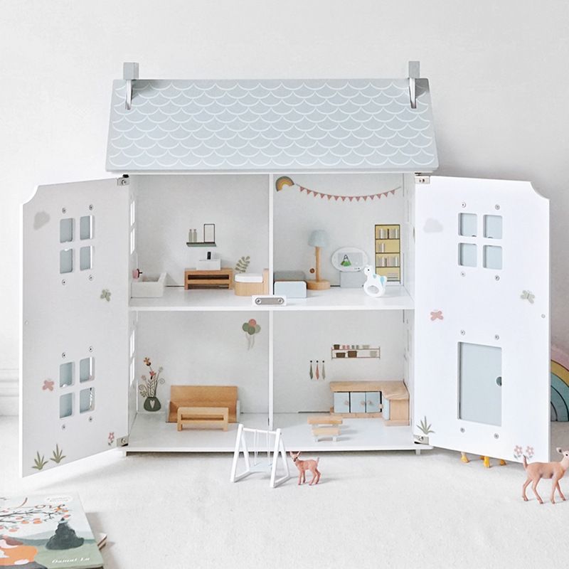 Dreamy white house
