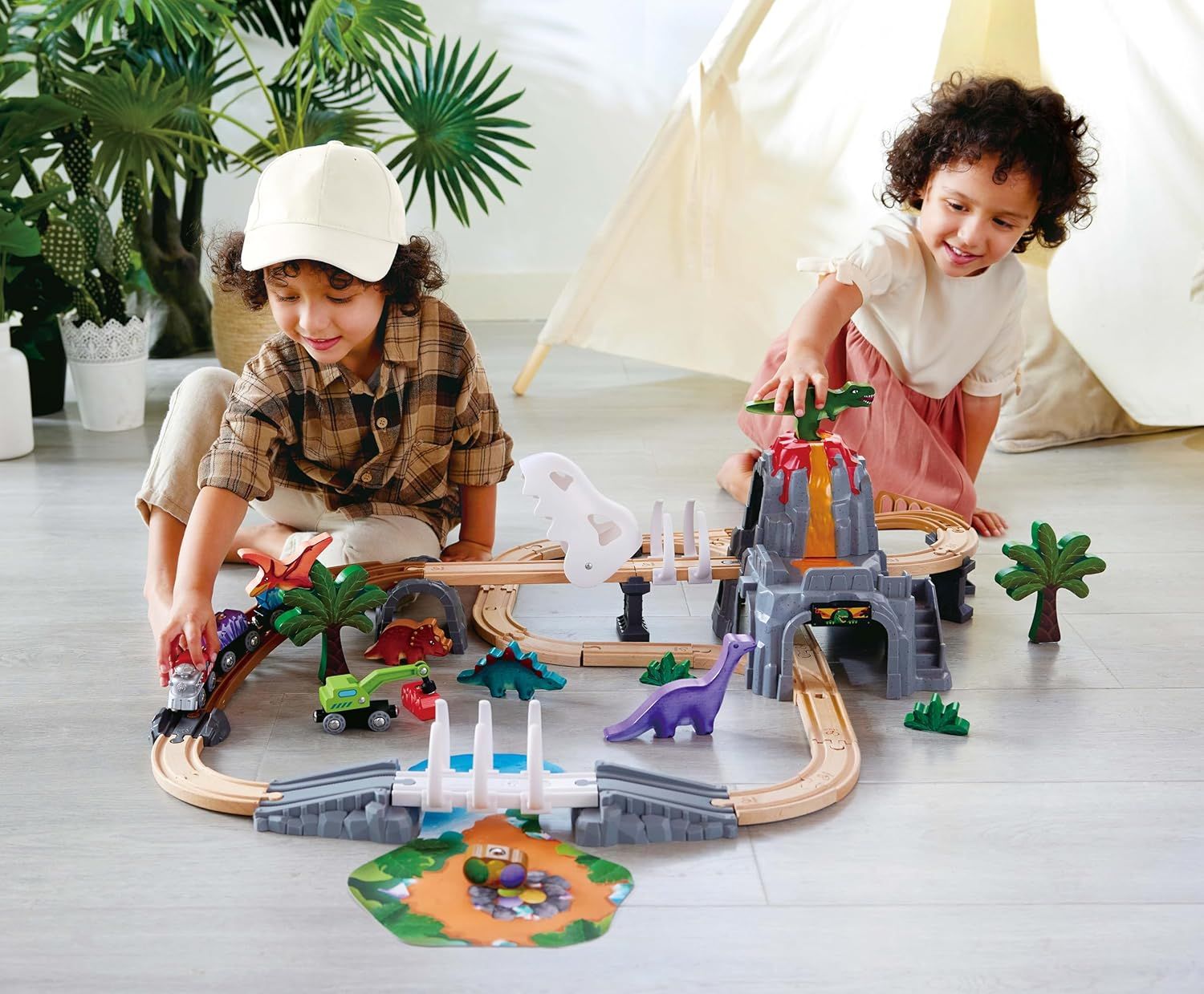 Dino Railway Adventure Set