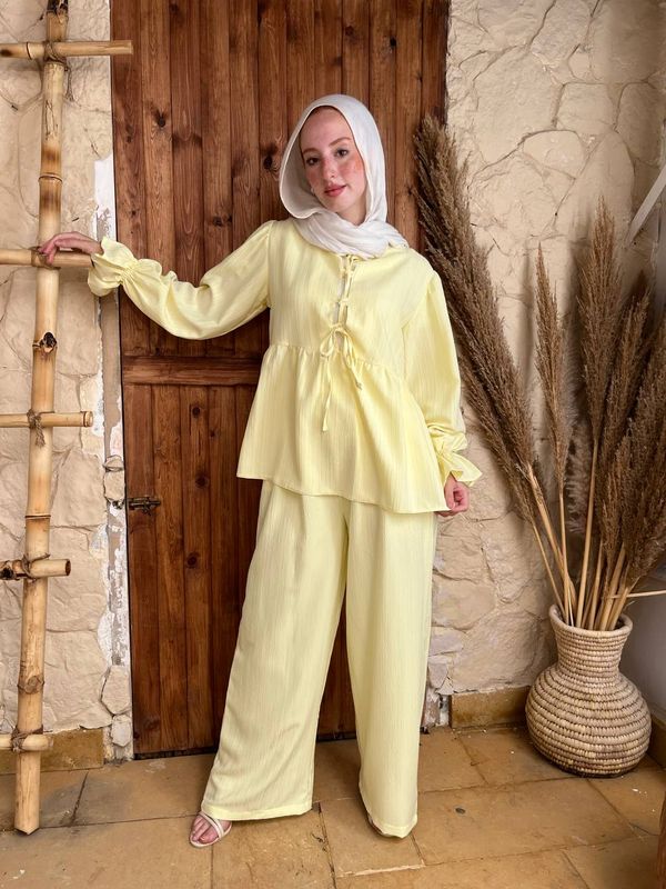 سوت فيونكه لافاندر و أصفـر