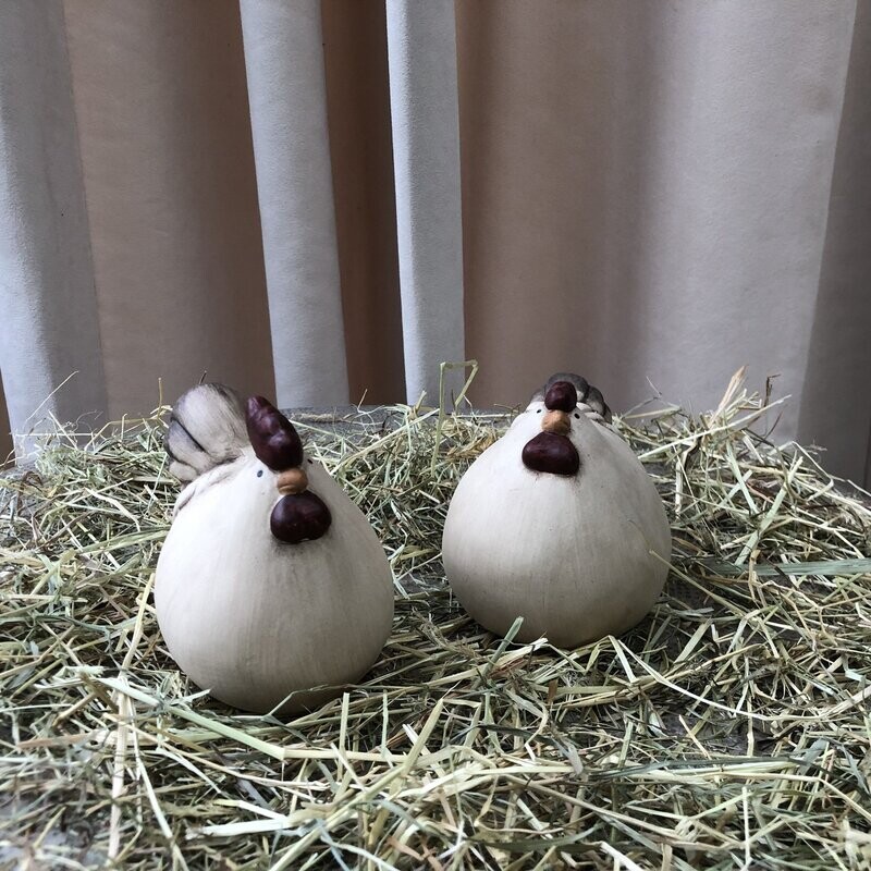 Keramieken kippetjes