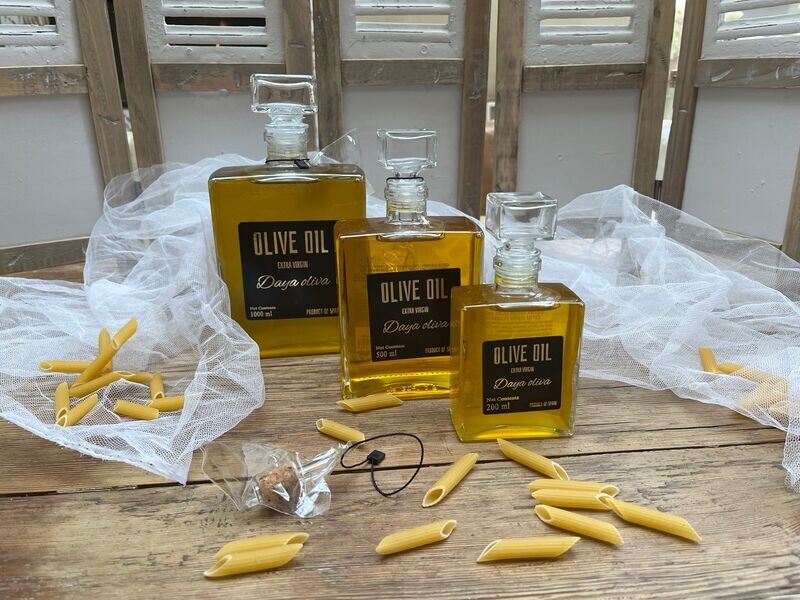 Olijfolie in Chanelfles (klein)