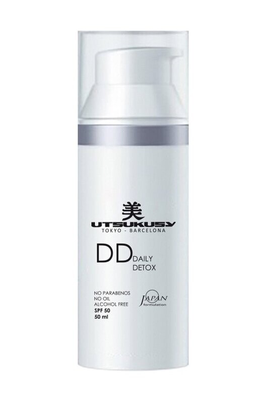 DD COLOR CREAM
CREMA COLOR SPF 50