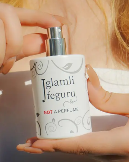 other female small perfumes