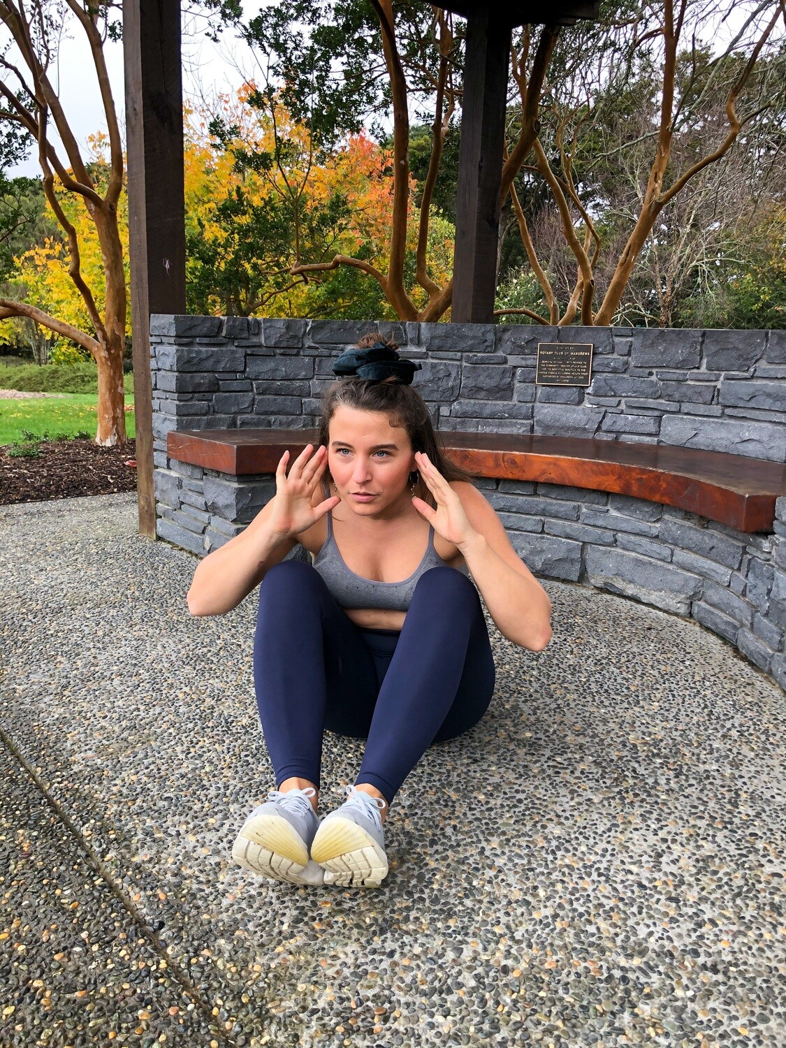 Navy leggings