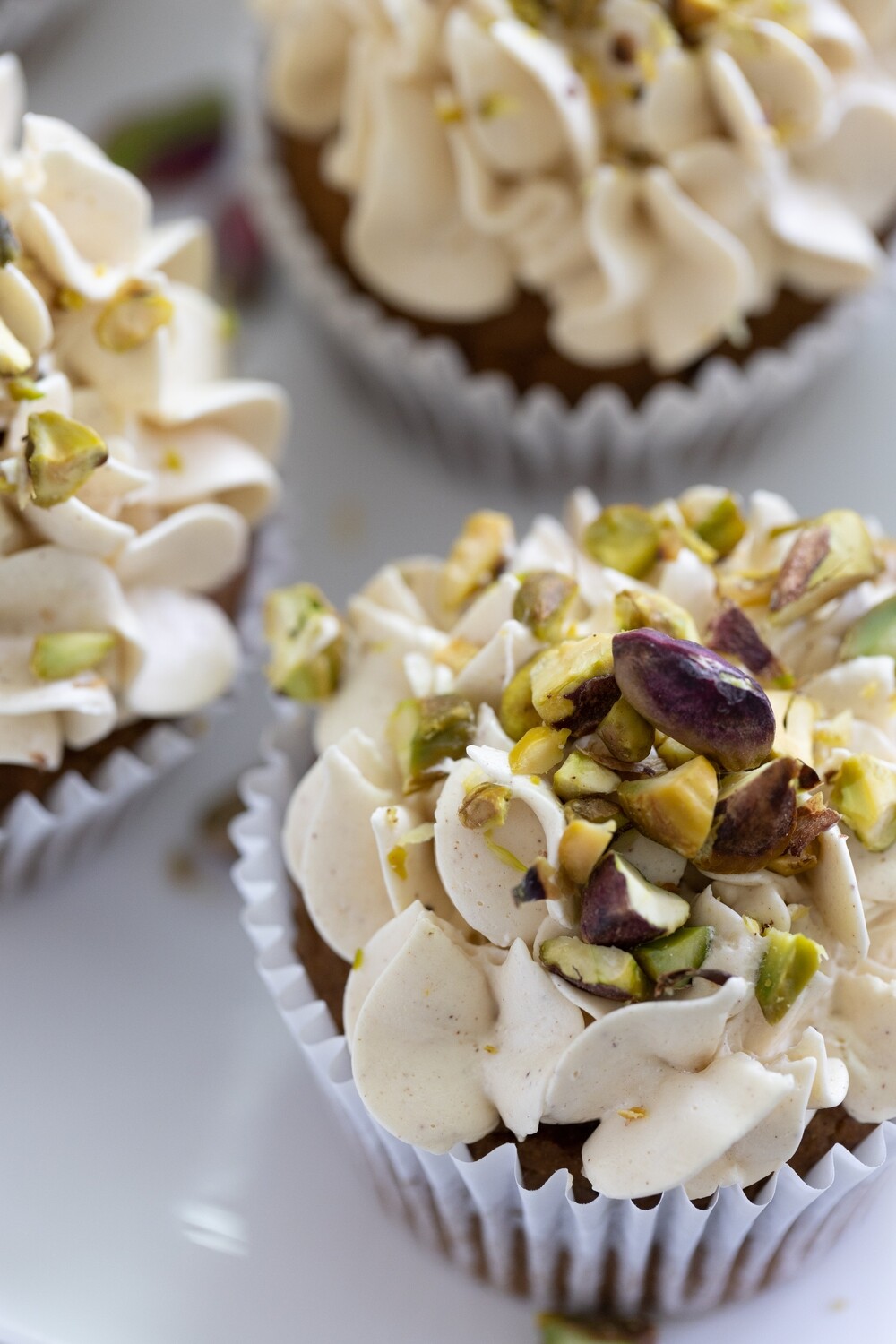 Chai and Pistachio Cupcakes