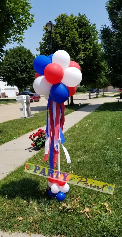 Balloon Cluster Yard Pole with Balloon Base