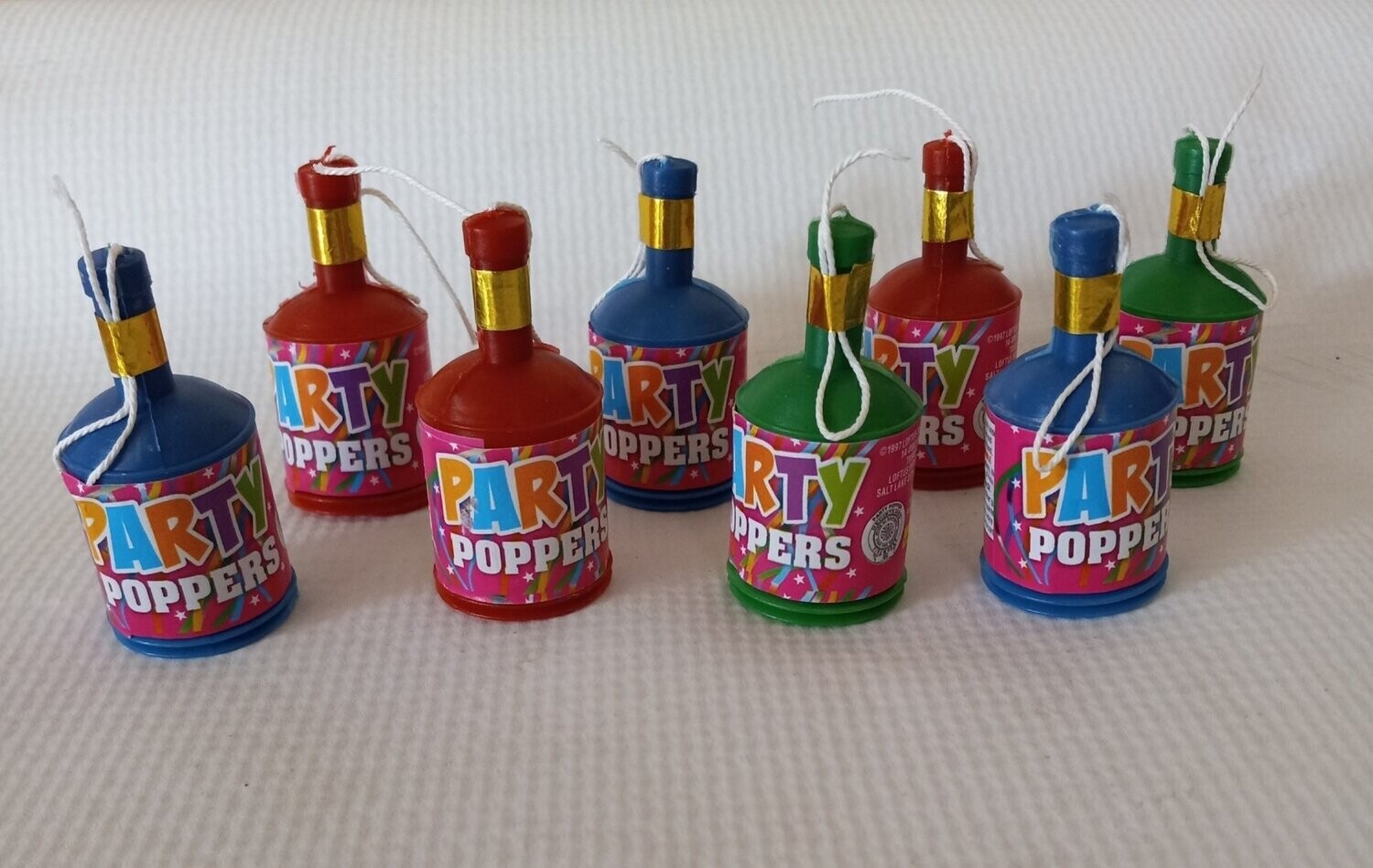 Confetti/Party Poppers, Options: Mini Party Poppers (8 ct)