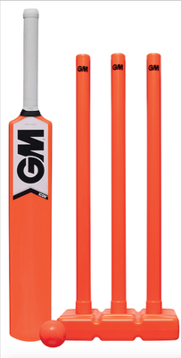 G&M (Orange) Icon all weather plastic stumps set - Size 4