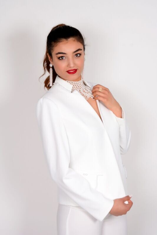 Yasmine CHIC