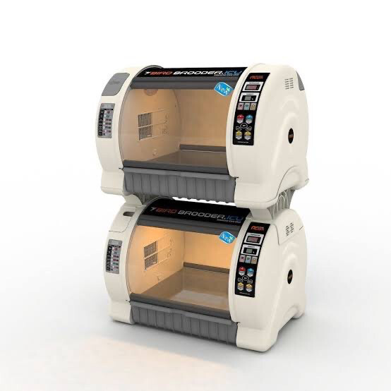 RCom Bird Brooder Bracket