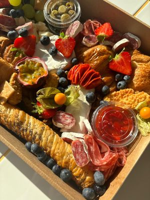 Brunch Box medium