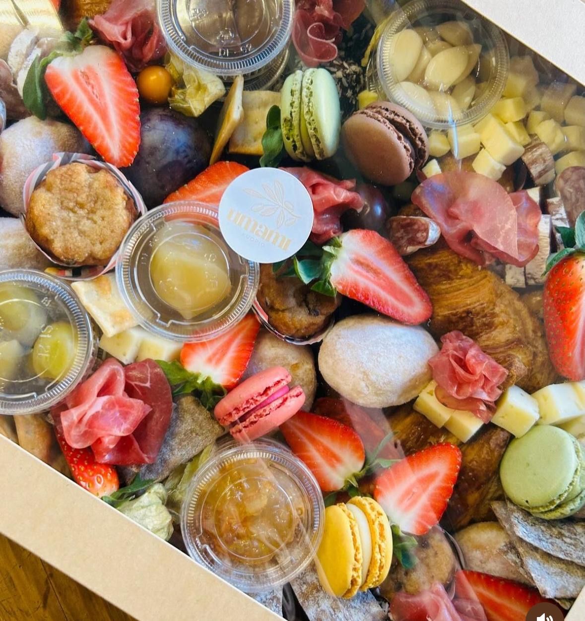 Brunch Box iso