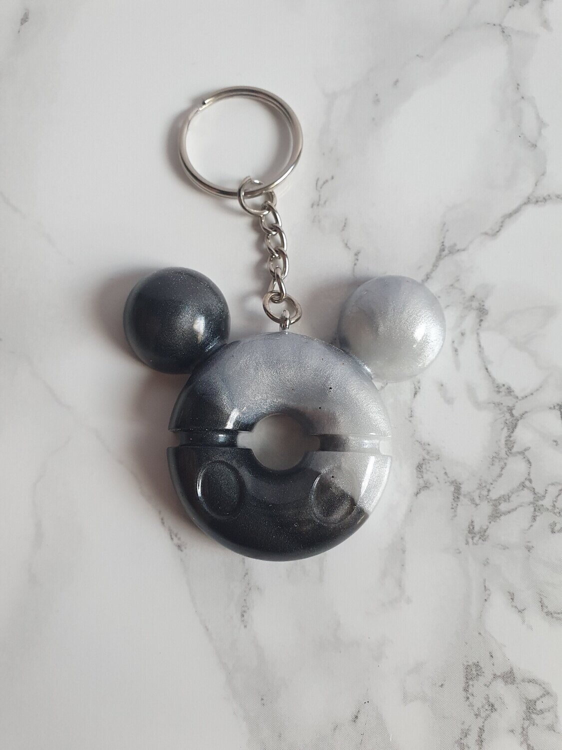 Porte clé Donuts Mickey noir et blanc