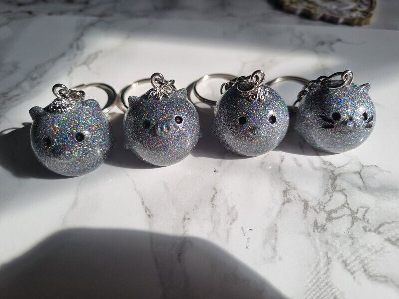 Porte clé Boule zanimo pailleté holographique