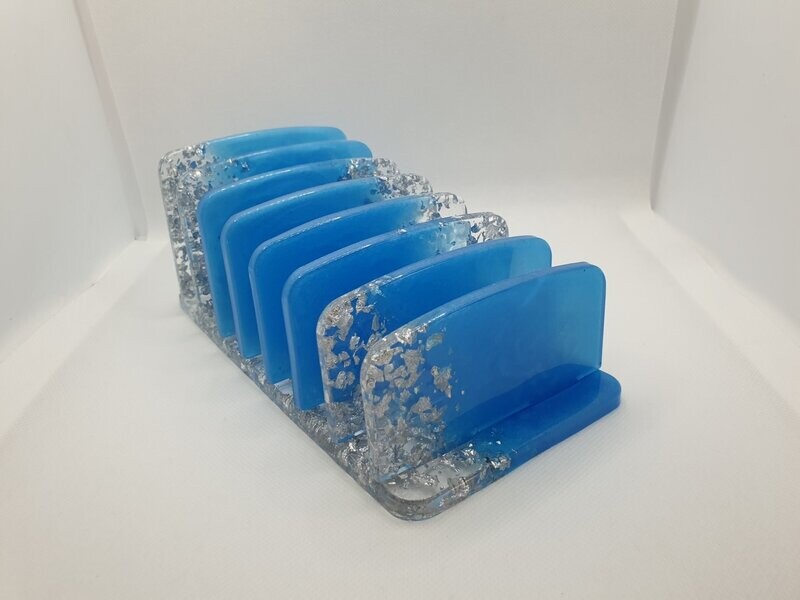 Organiseur à palettes bleu et feuilles d'argent