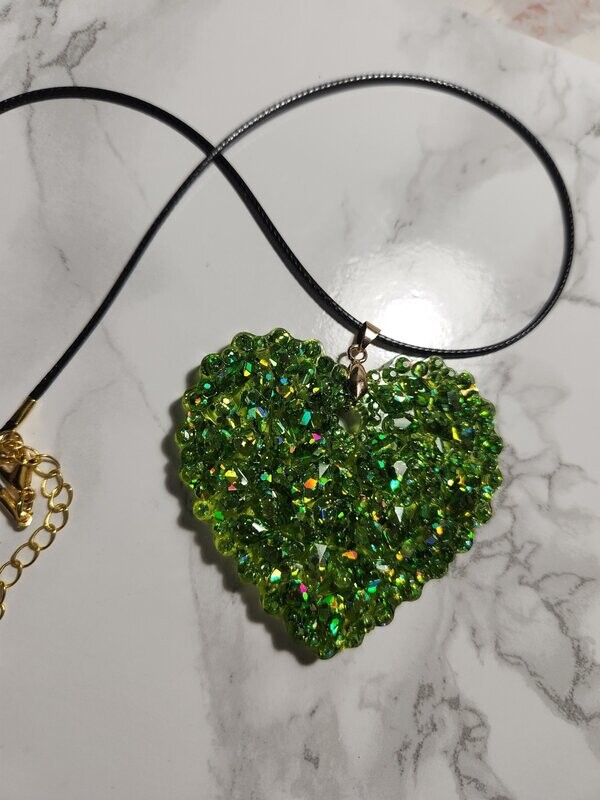 Collier Coeur diamant vert pailleté