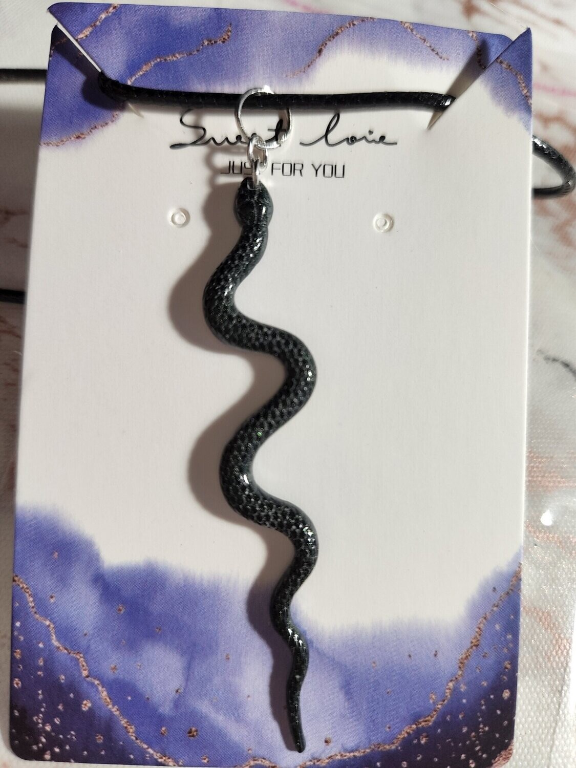 Collier Serpent noir pailletté