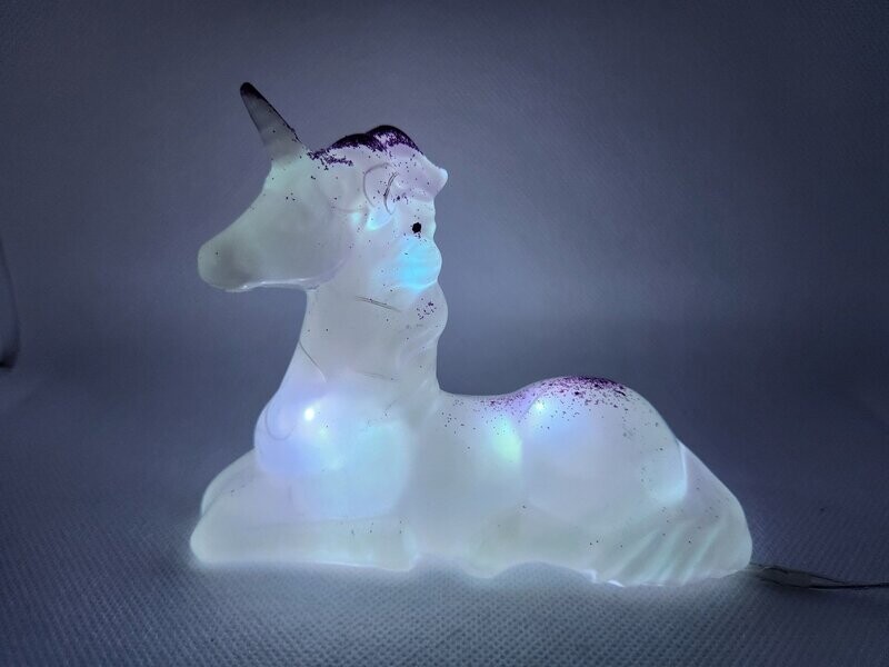 Veilleuse licorne blanc nacré paillettes viollette