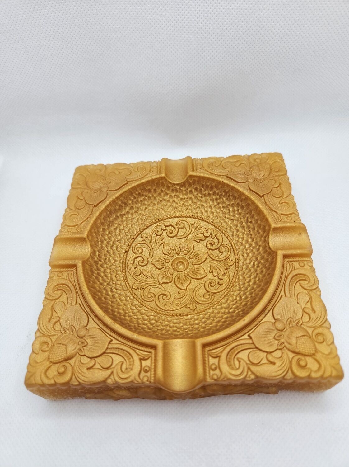 Cendrier antique doré
