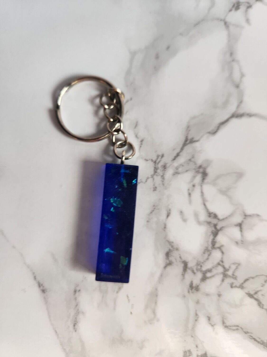 I bleu foncé confettis